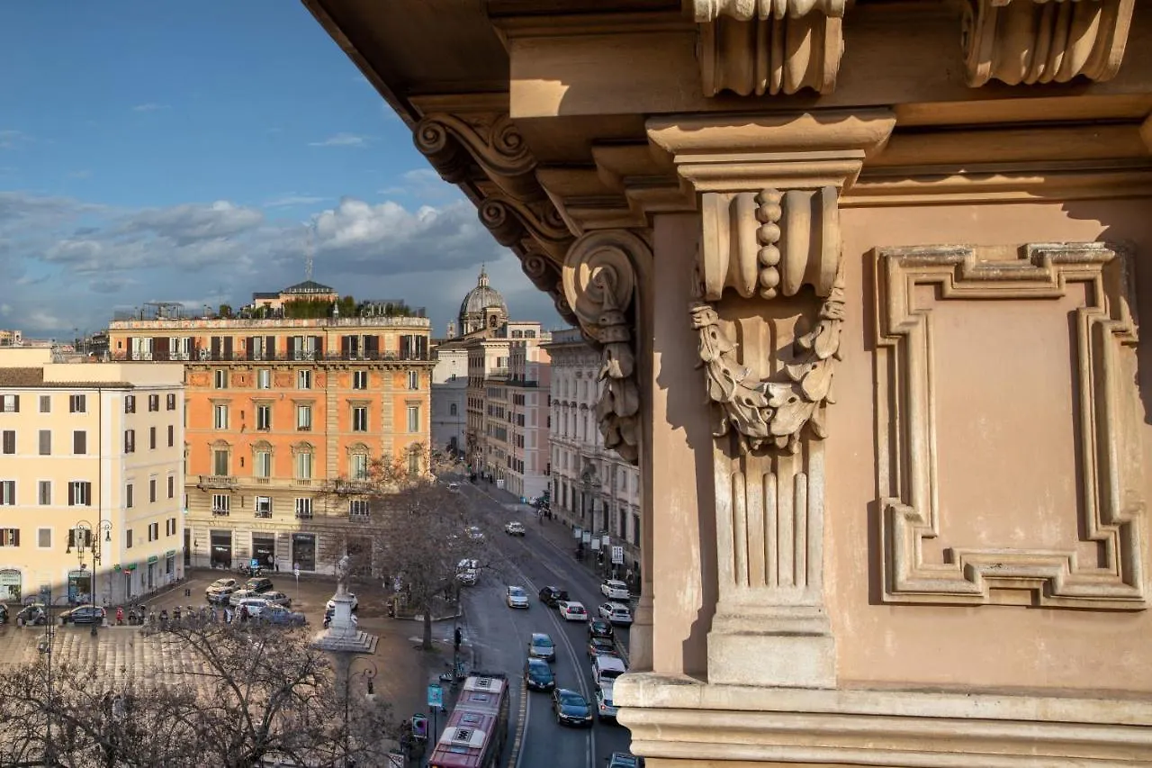 Navona Sky Palace ローマ
