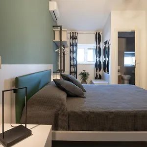 Suite Inn Catania Konukevi Katanya
