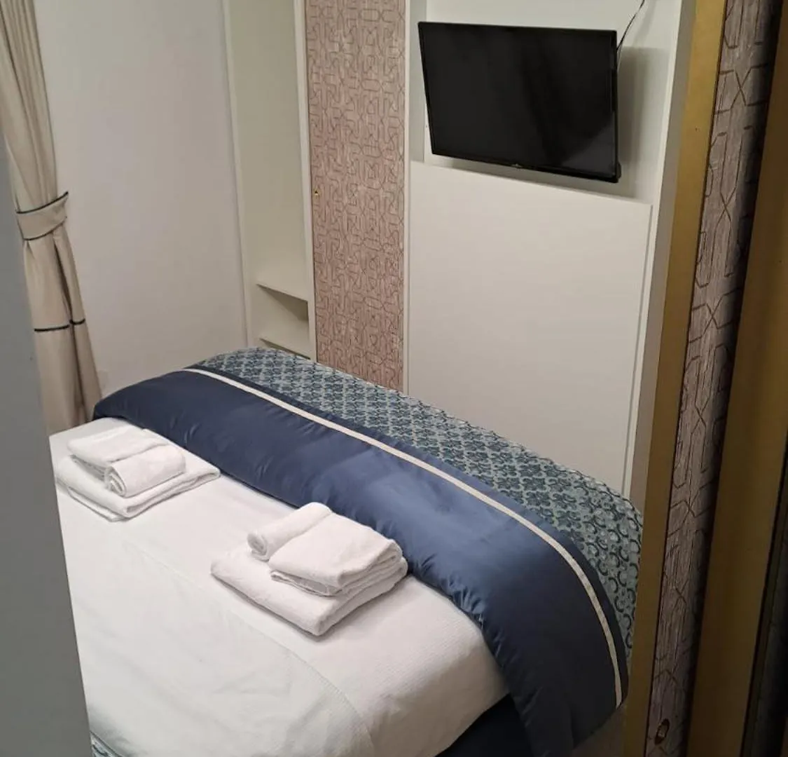 Guest house Navona Sky Palace Hotel Rome Italy